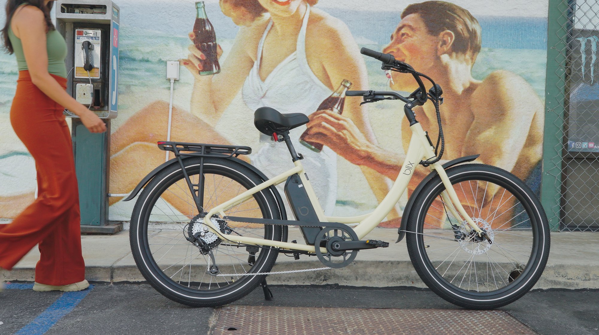 BlixBike_SolX_LaunchVideo_LA-03